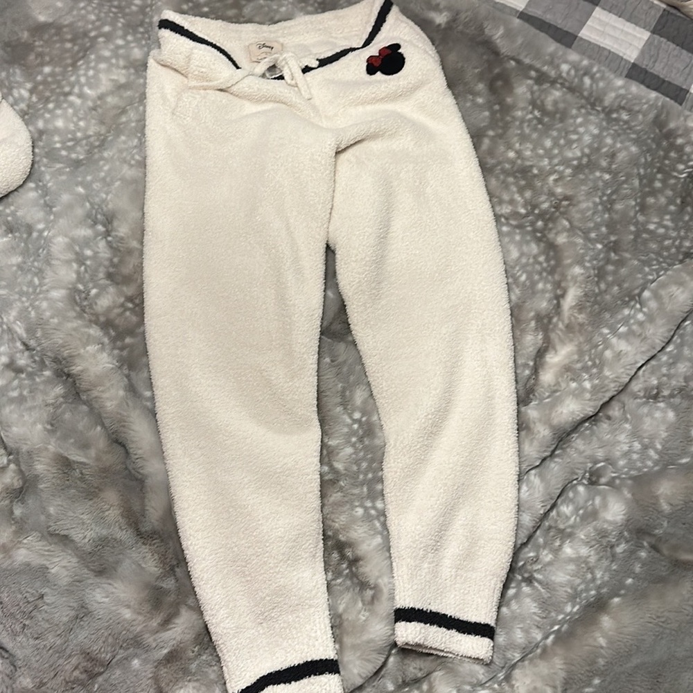 Disney Minnie Mouse barefoot dreams joggers size Medium